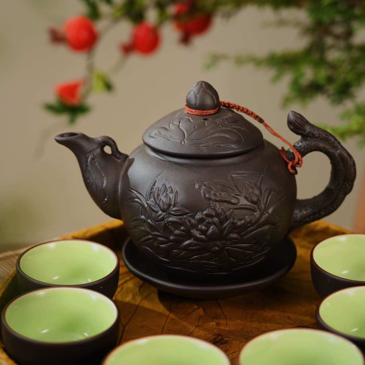 Bộ ấm chén gốm Sa tử. Gốm sứ Bát Tràng.
