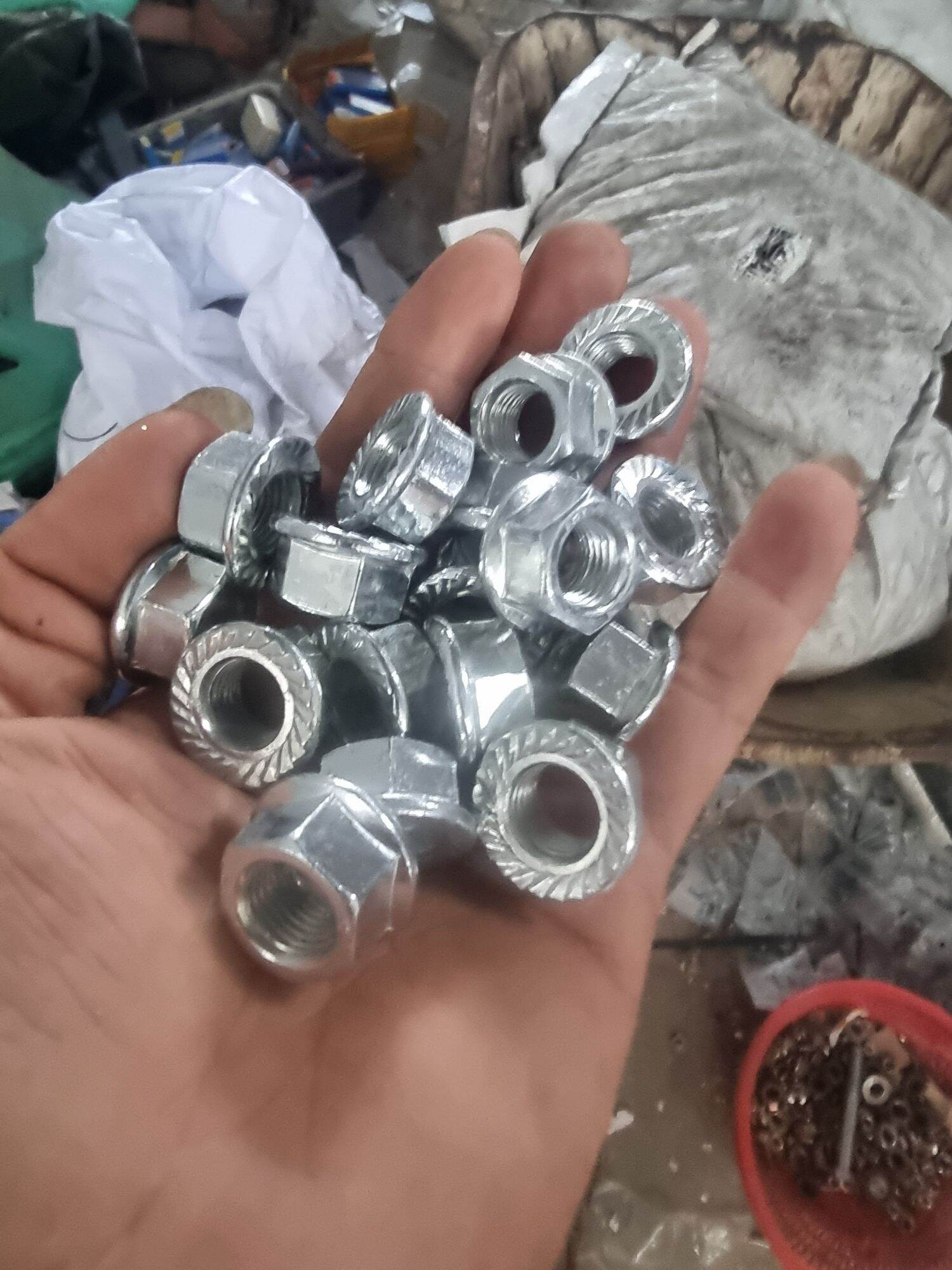 50 ê cu liền long đen M12x1.25 lắp cho trục xe máy