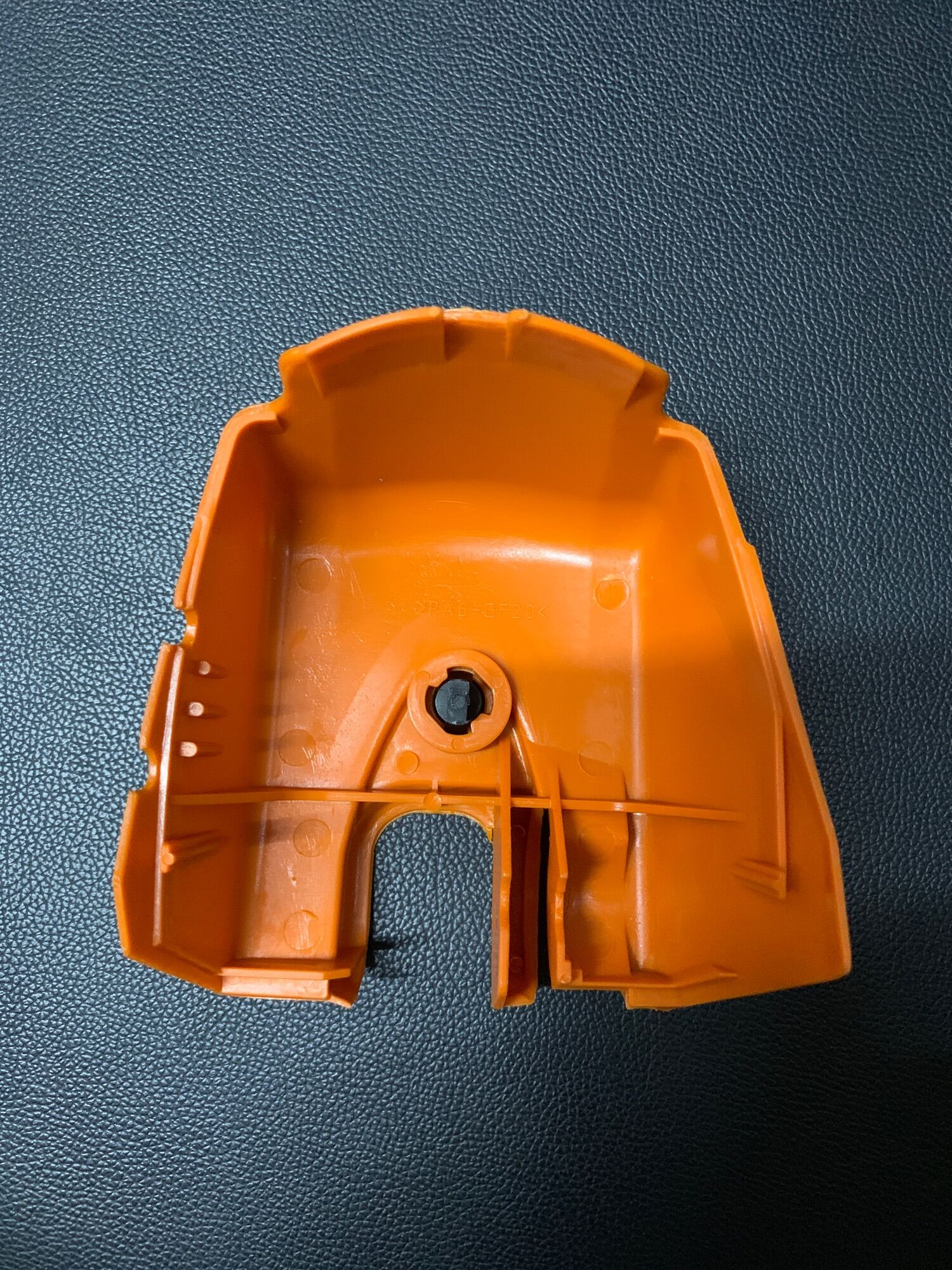 Chụp bô e máy cưa xích Stihl MS250