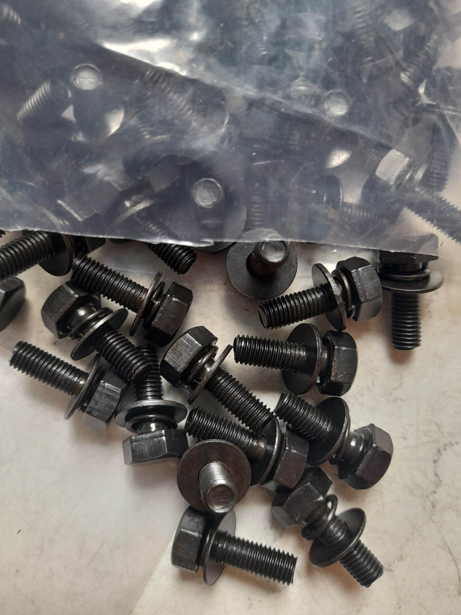 Bulong/ốc 7ly/8ly/10ly máy cắt cỏ