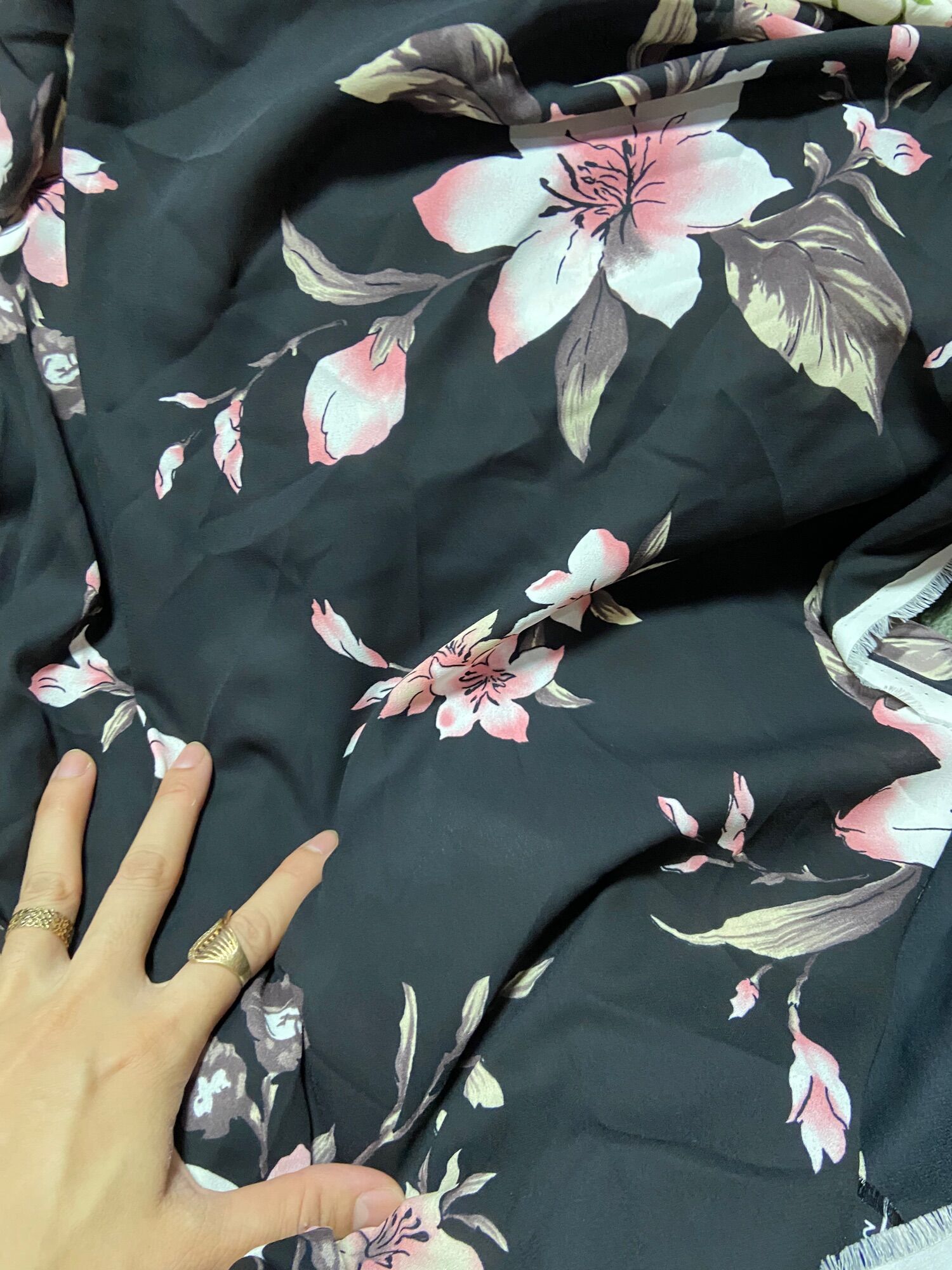 1m8 vải cát lụa suông không giản hoa sang khổ 1m5(03)