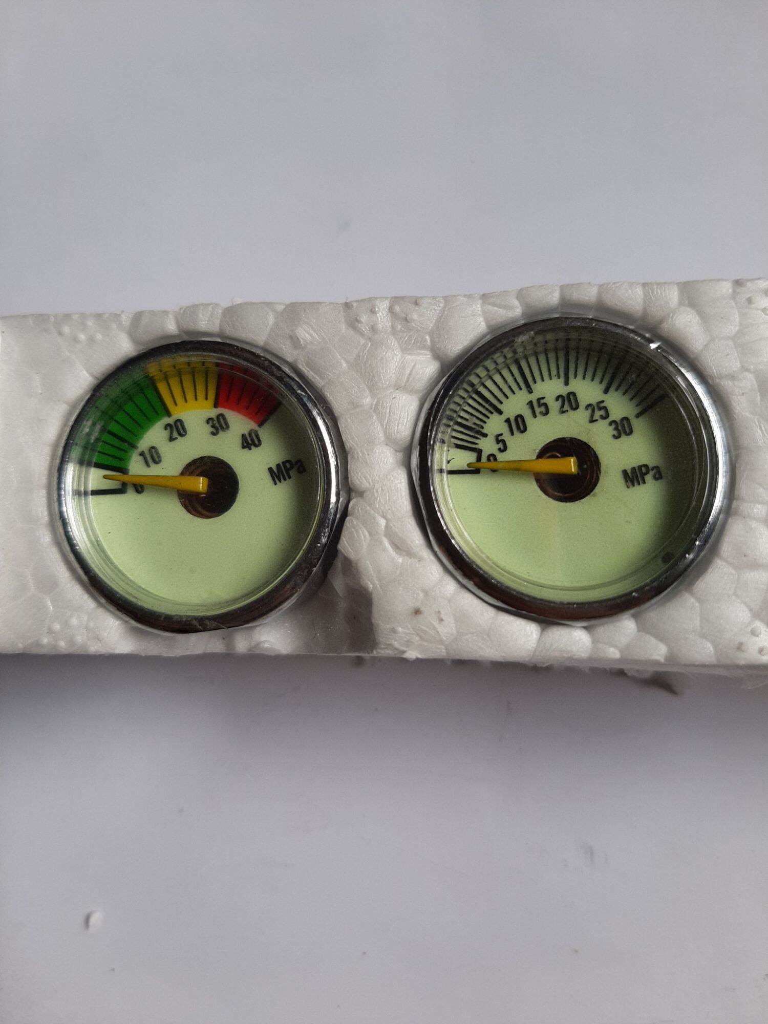 Đồng hồ đo áp