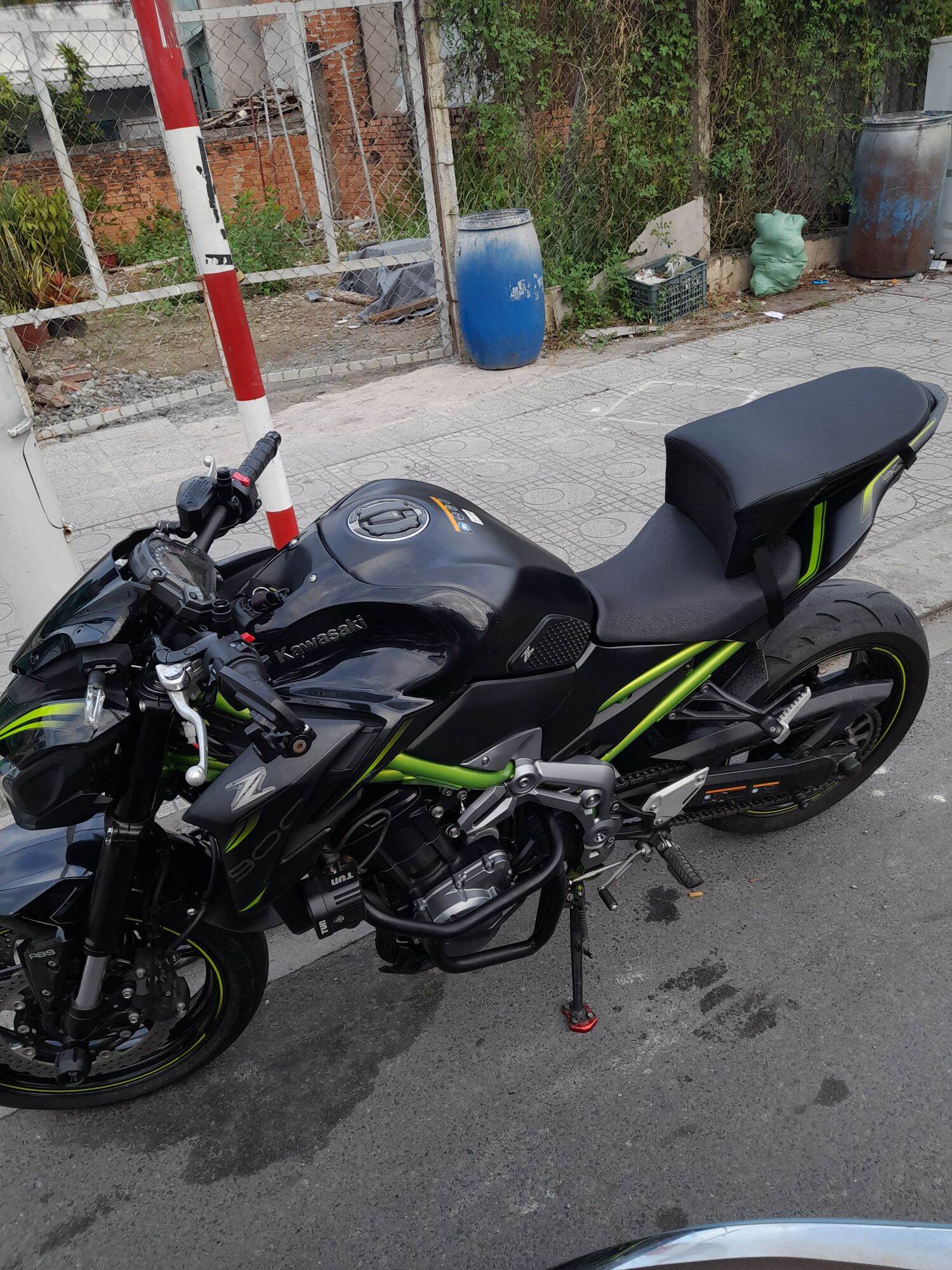 yên phụ z1000