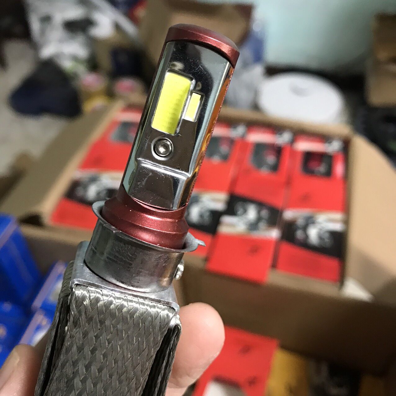 Đèn pha led GYG T6 chip led siêu sáng siêu gom, chống chói