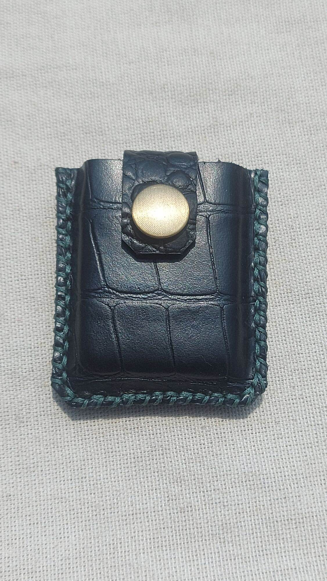 Bao da zippo ( da bò vân cá sấu )