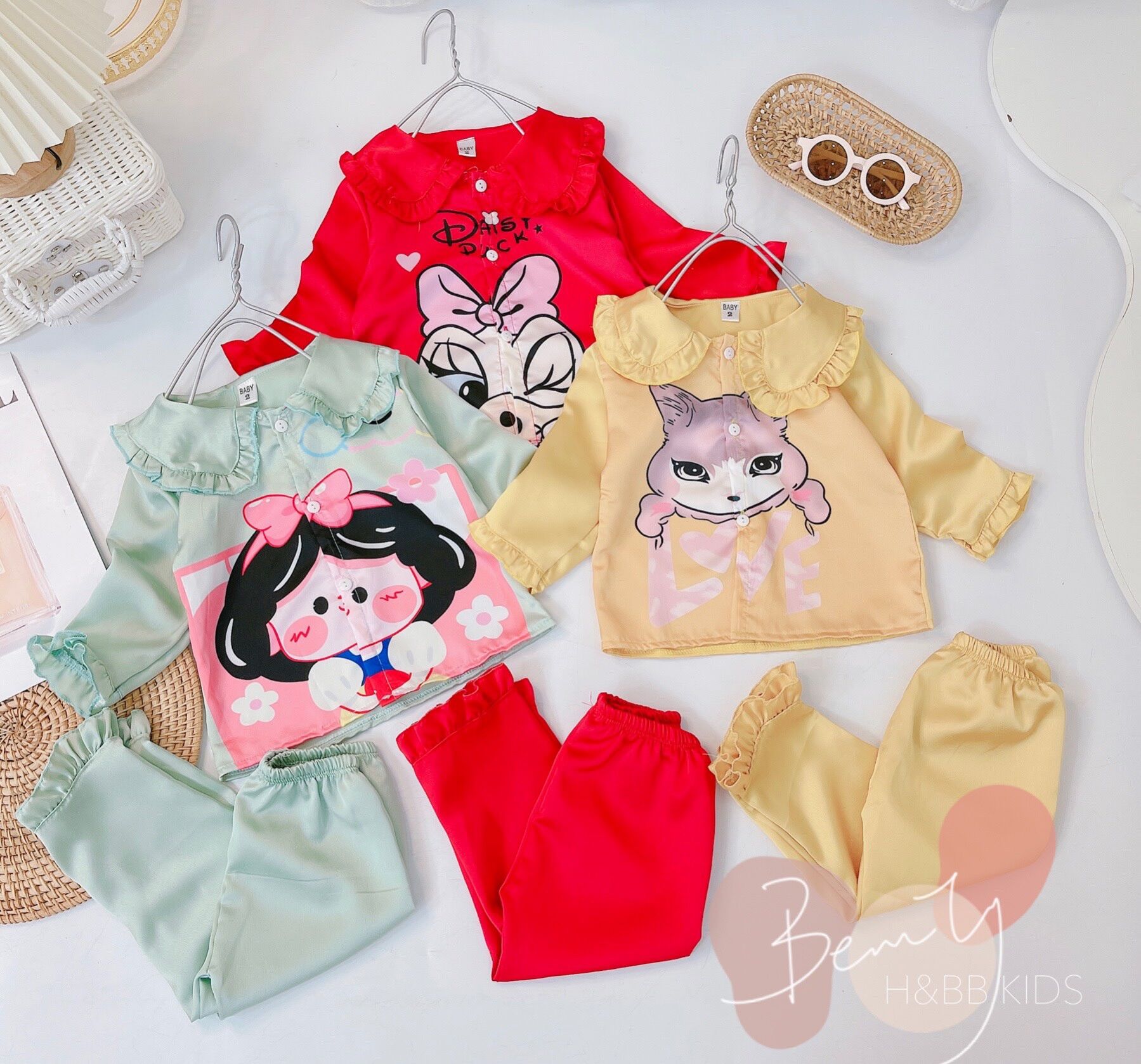 Đồ bộ Pyjama lụa bé gái