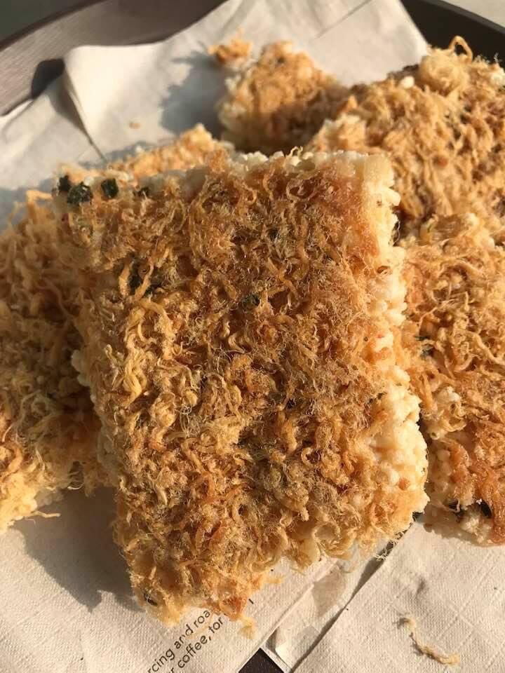 Cơm cháy siêu chà bông Đtfood khay 200g