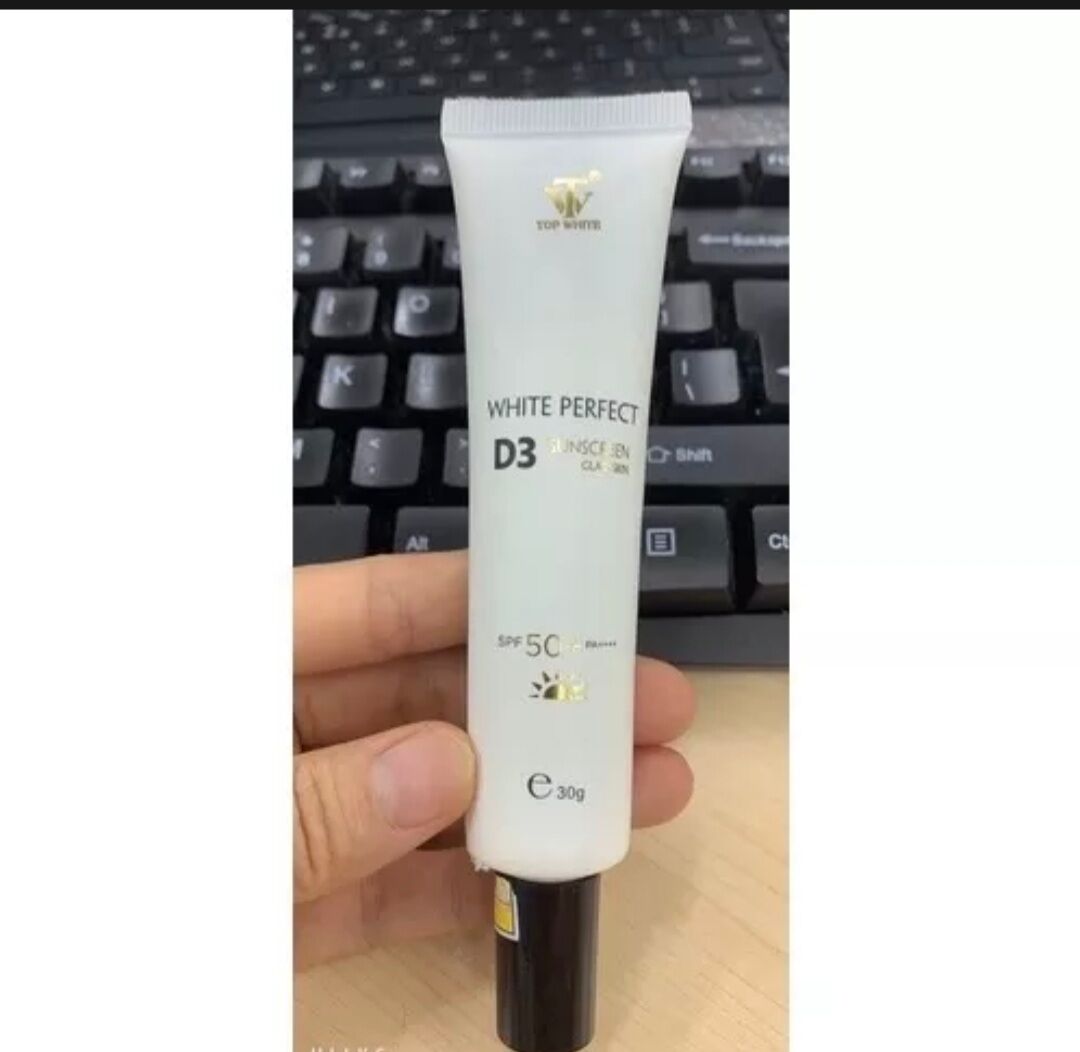 TOP WHITE D3 ( DƯỠNG DA CHỐNG NẮNG 50+)