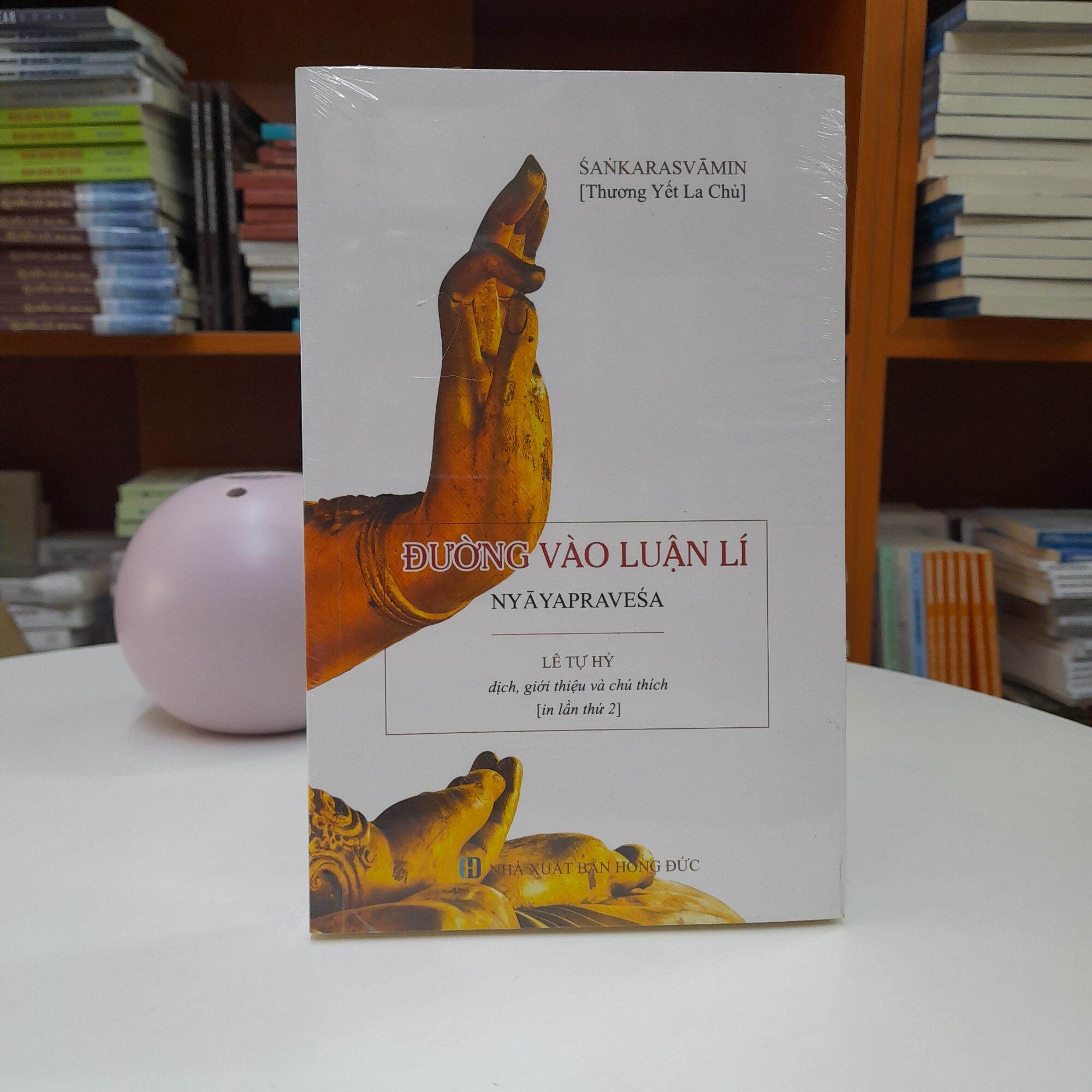 Sách - đường vào luận lý - kinh điển phật giáo