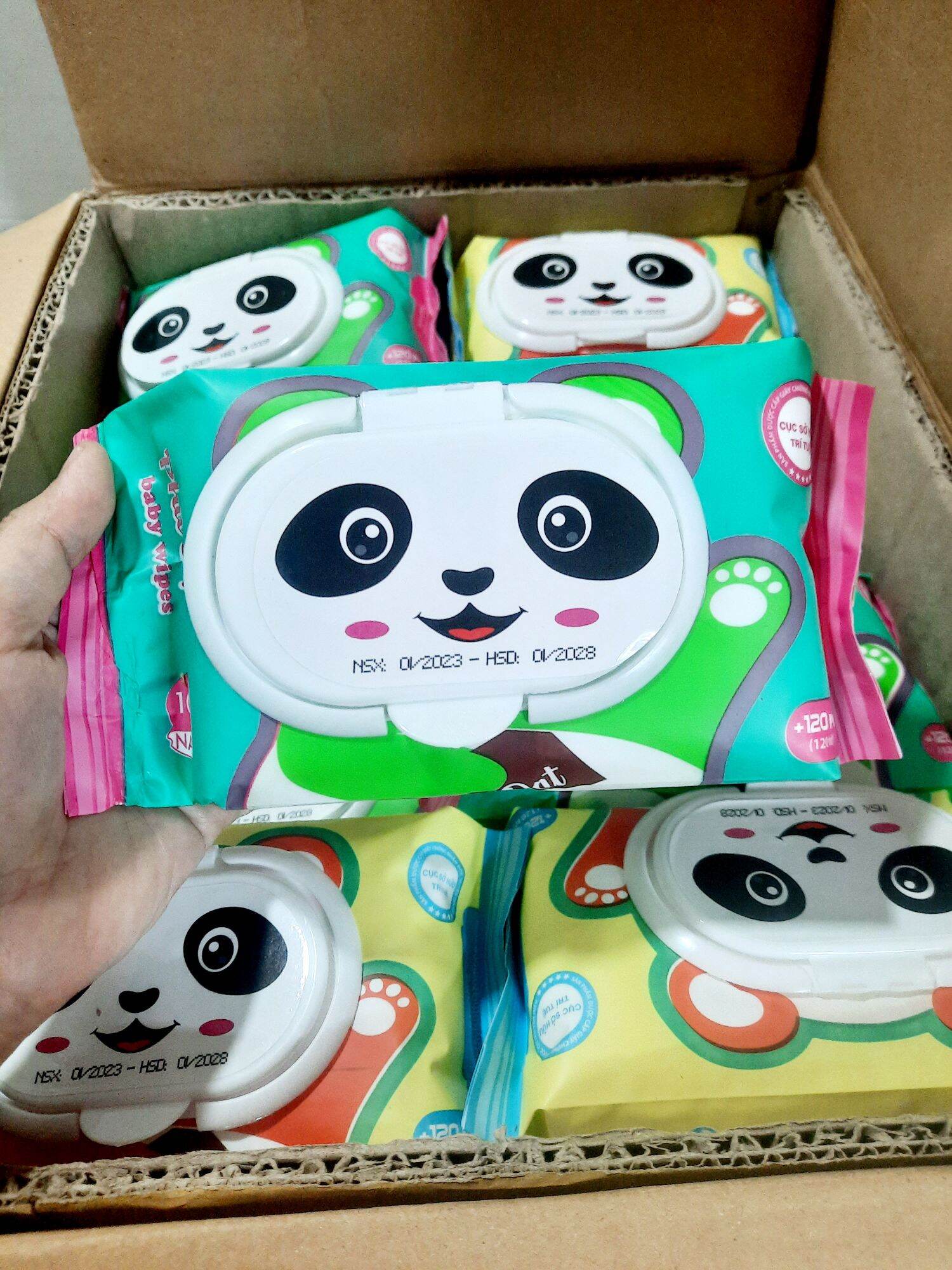 Khăn ướt phú đạt 120 tờ không mùi.