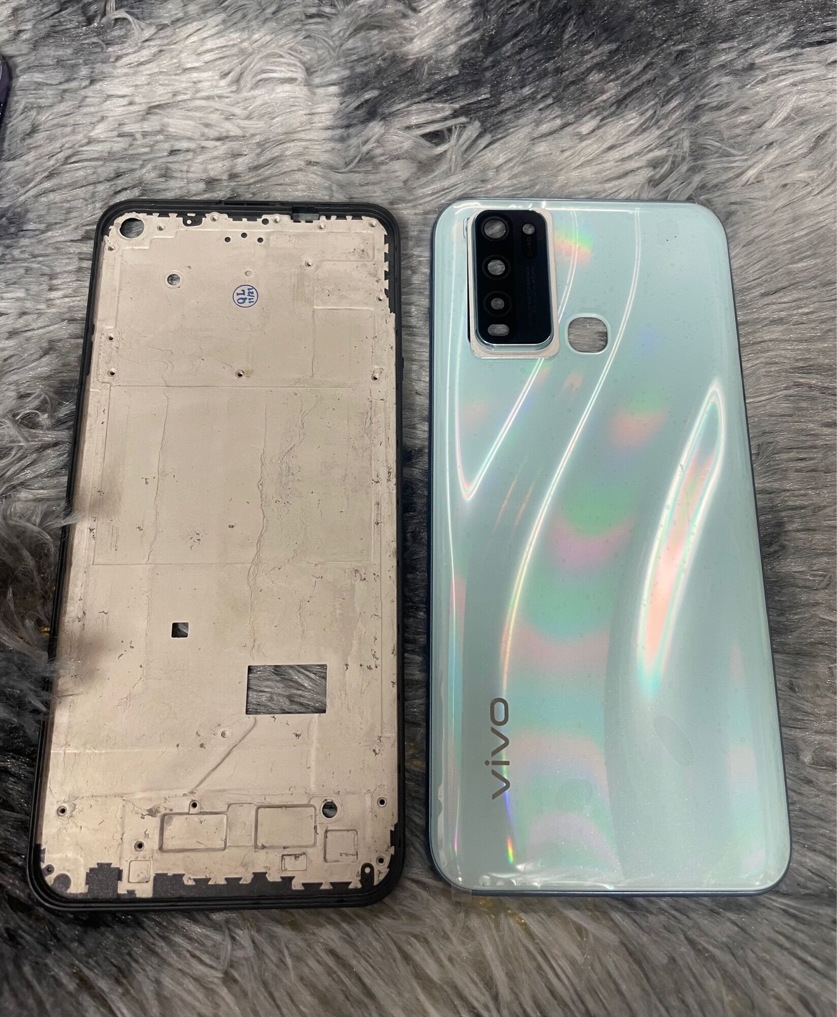 Vỏ Vivo Y50 , Y30