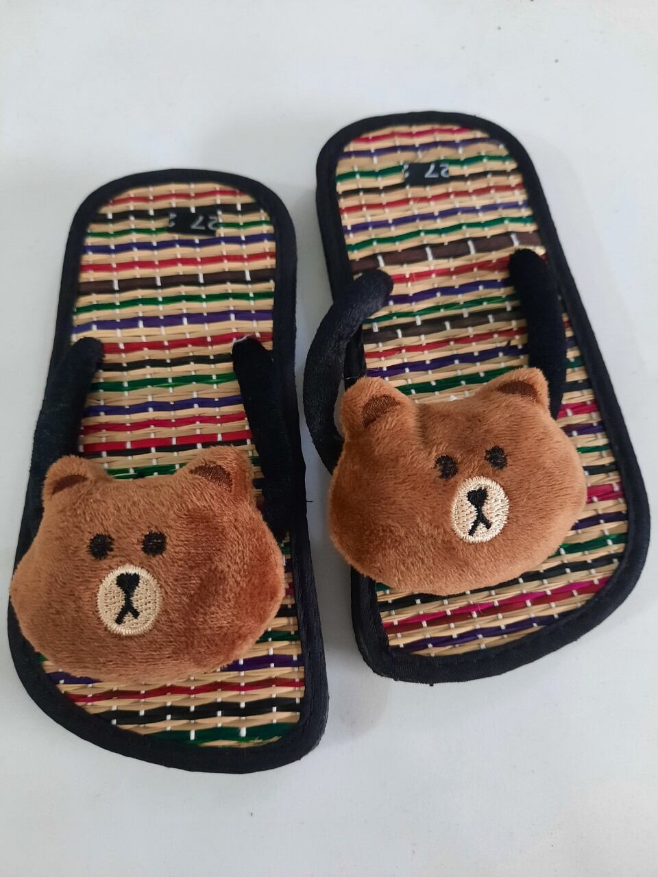 Children's Slippers with Pet Attachments (All Sizes)