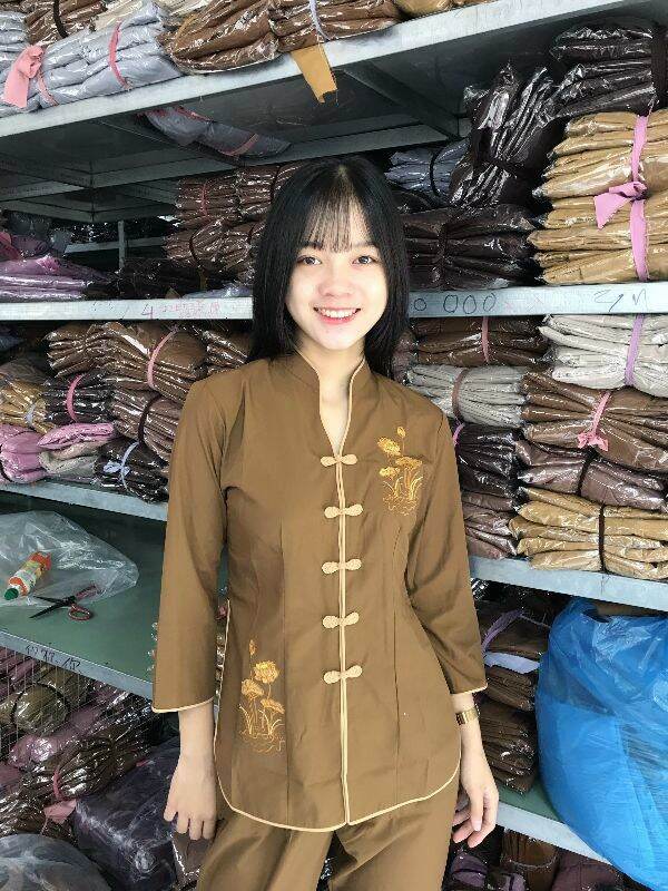 Đồ lam đi chùa nữ. sẩm thêu kate