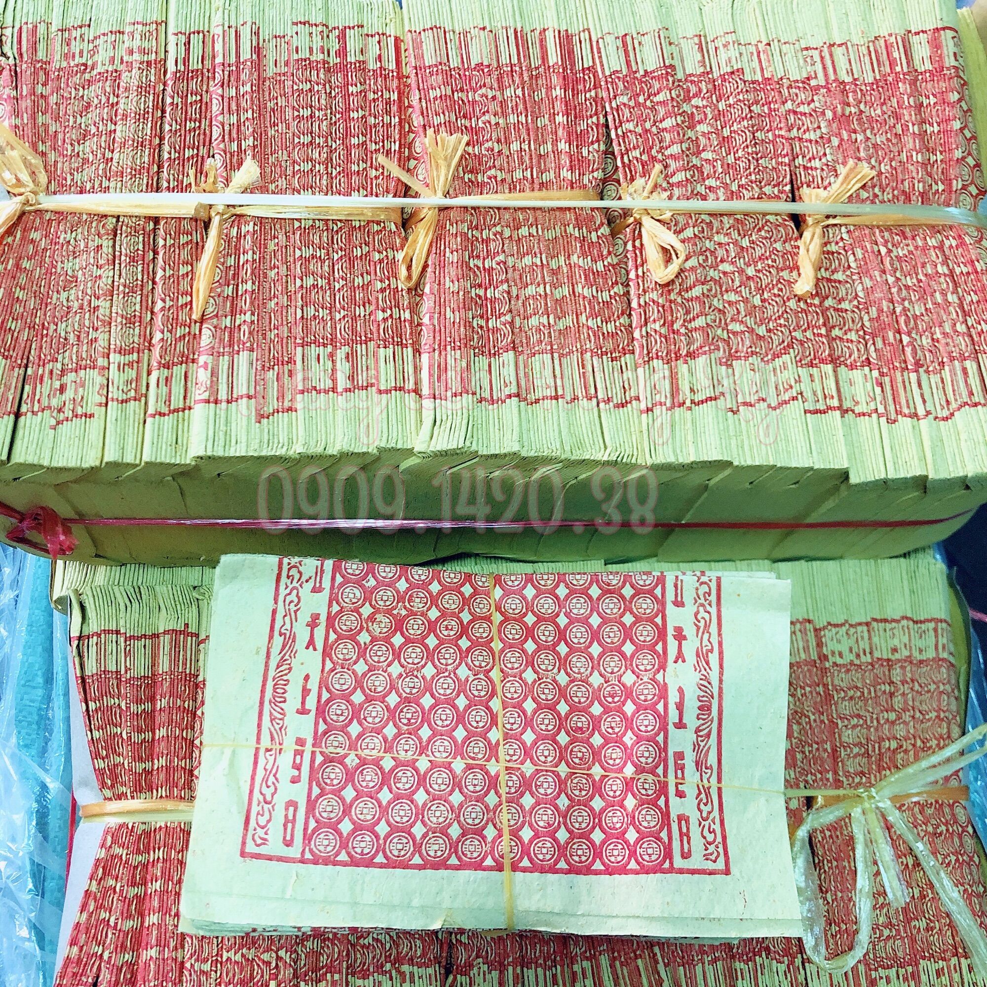 Hàng mã xu vàng ( chuỗi bắc) 1 cục 100 xấp