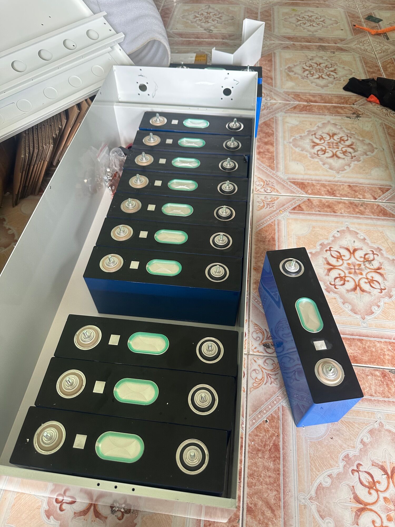 Pin vuông dung lượng từ 32 đến  280ah