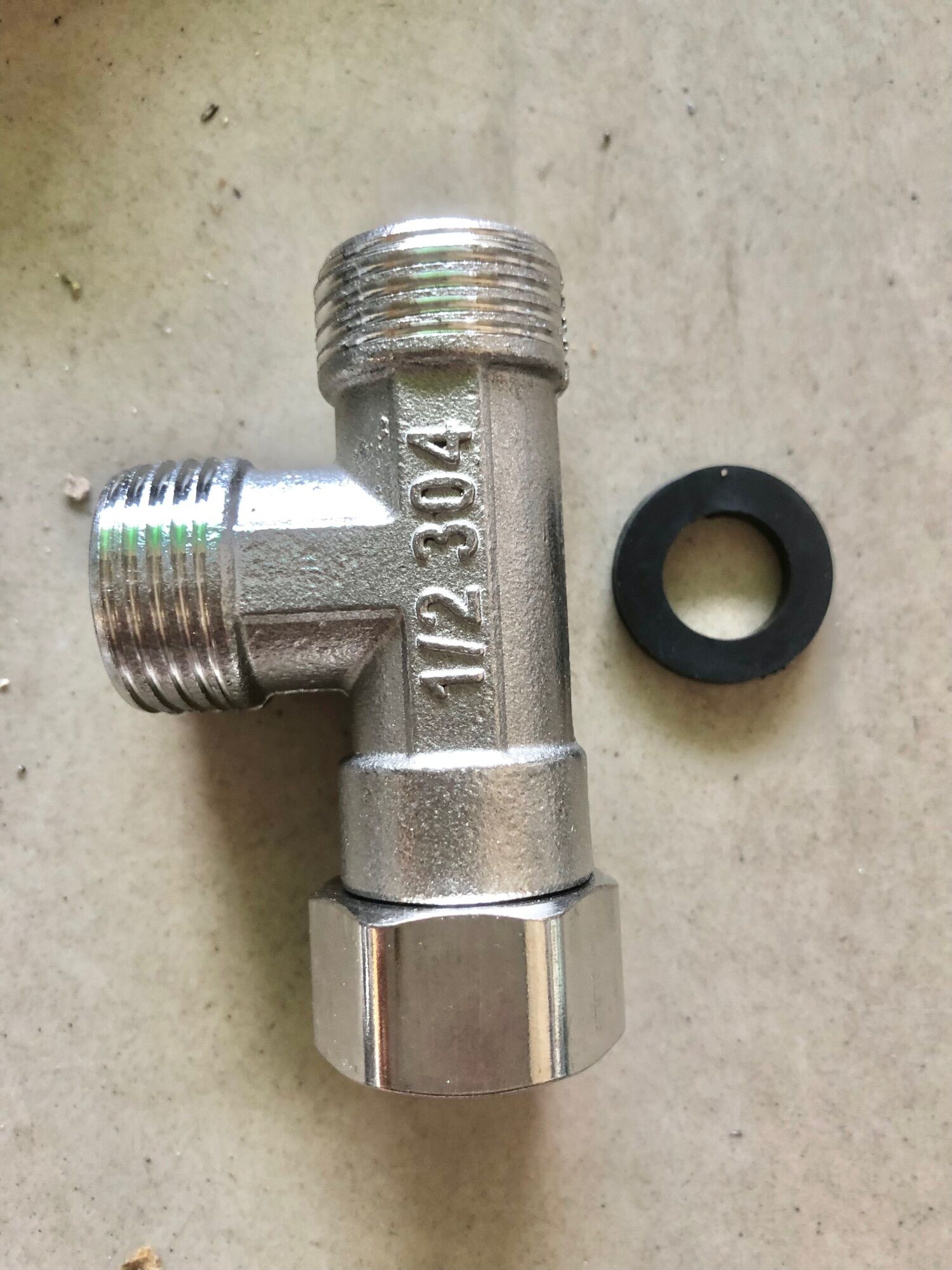 Tê cầu -Tê chia nước inox ren phi 21