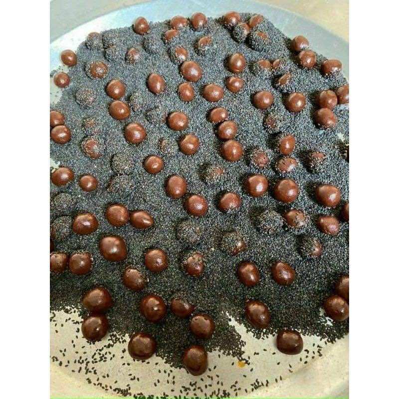500gr Viên hà thủ ô mật ong mè đen ( Viên Làm Nguyên Chất , mật ong rừng)