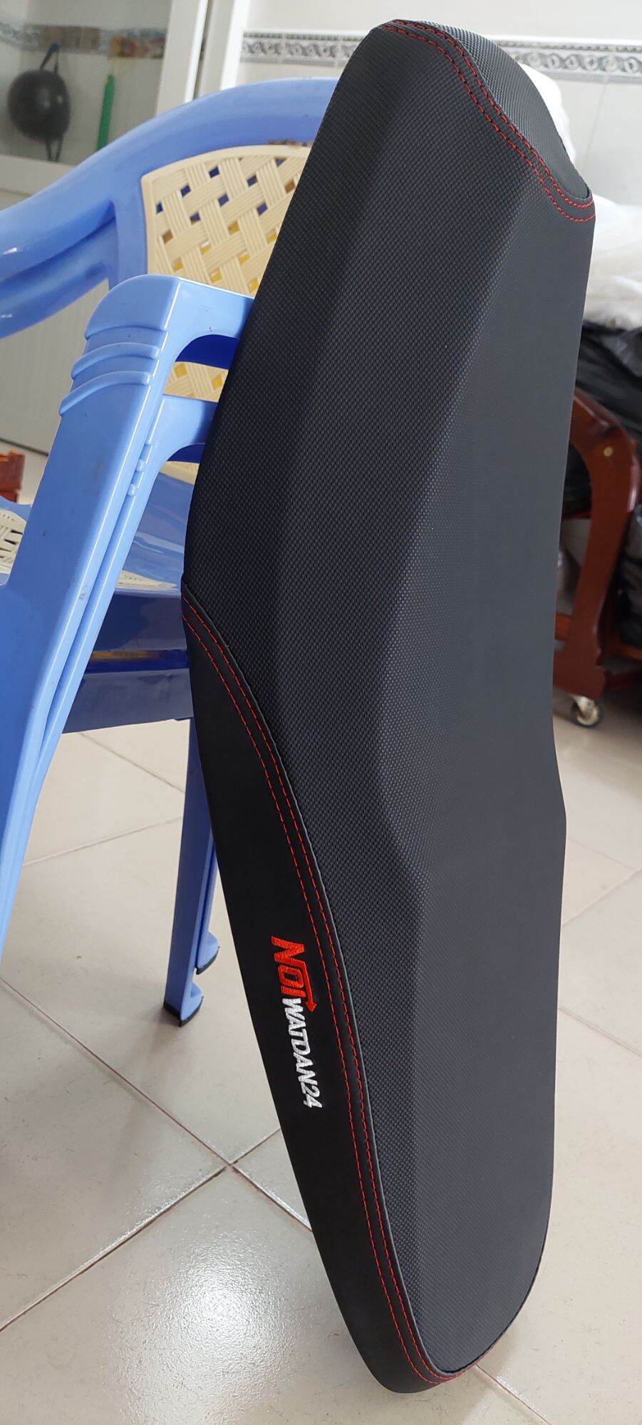 Yên xe Exciter 135( 2010)- Áo  thê u vành