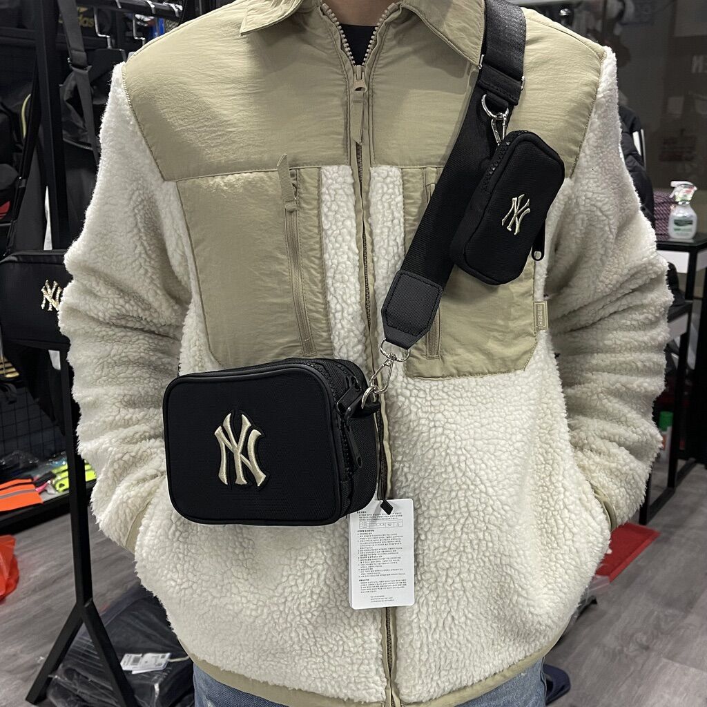 Túi đeo chéo mlb