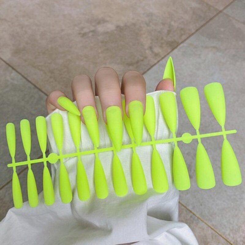 Bộ 24 móng tay sơn nhám dáng nhọn SLL-T-006