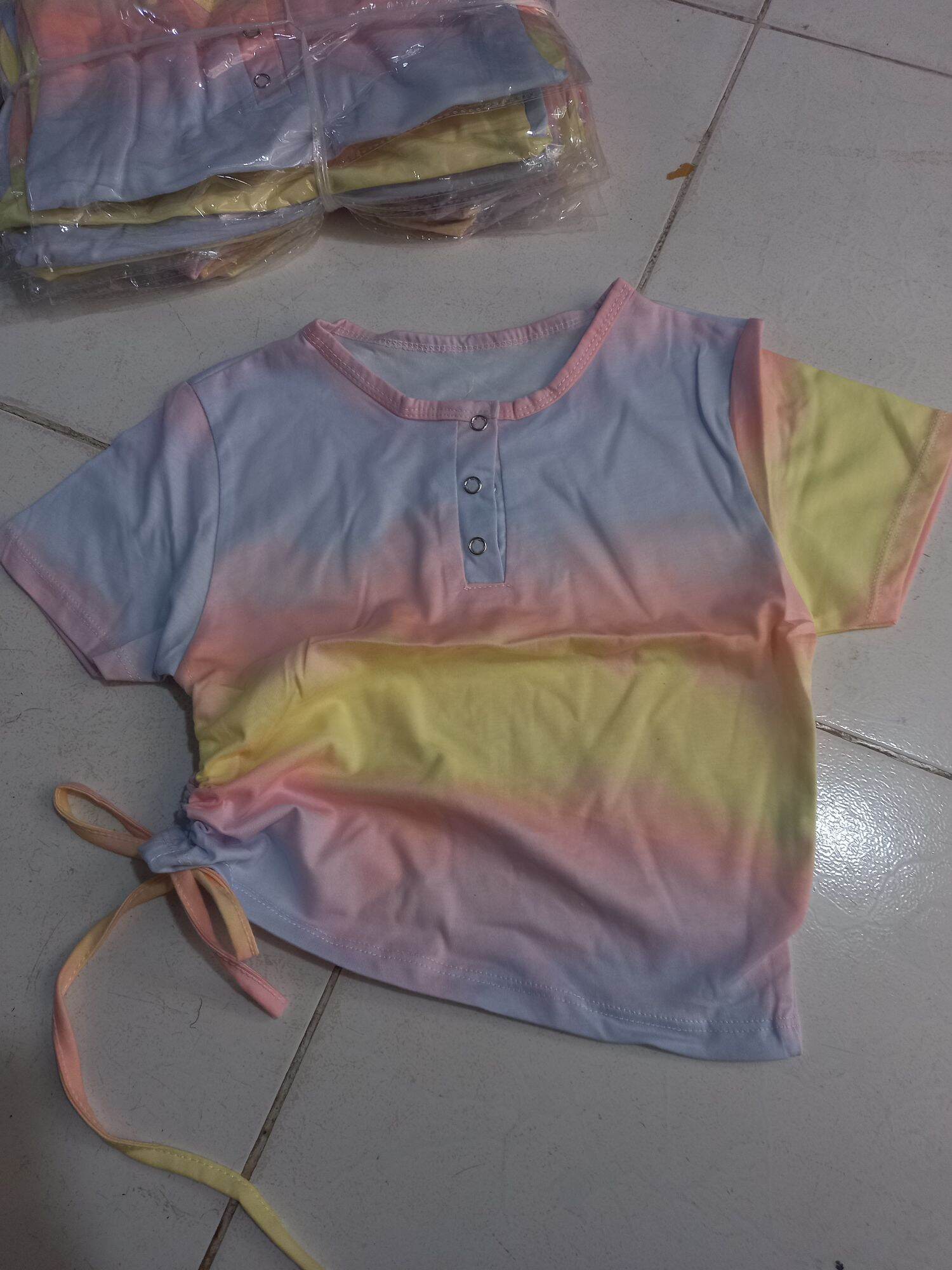 Áo Loang Màu Rút Dây 1 Bên Croptop