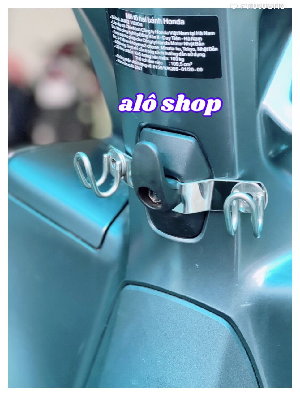 [HCM]Móc treo đồ xe Vision 2021 -2022 - inox
