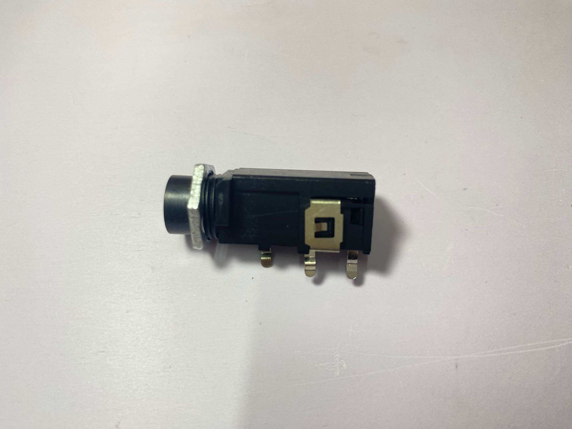 JACK MIC 6LI CÁI MONO