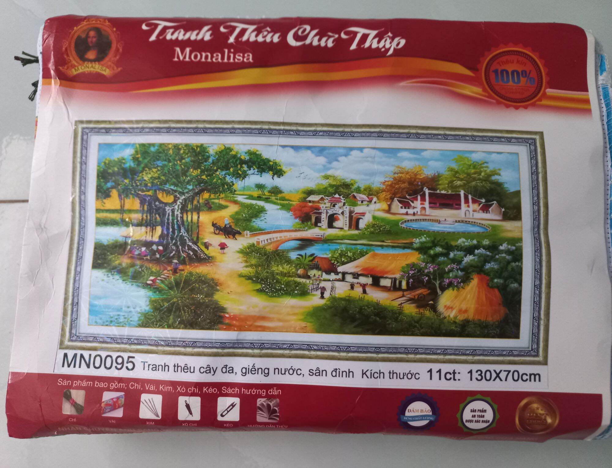 Tranh thêu cây đa giếng nước sân đình - thêu kín