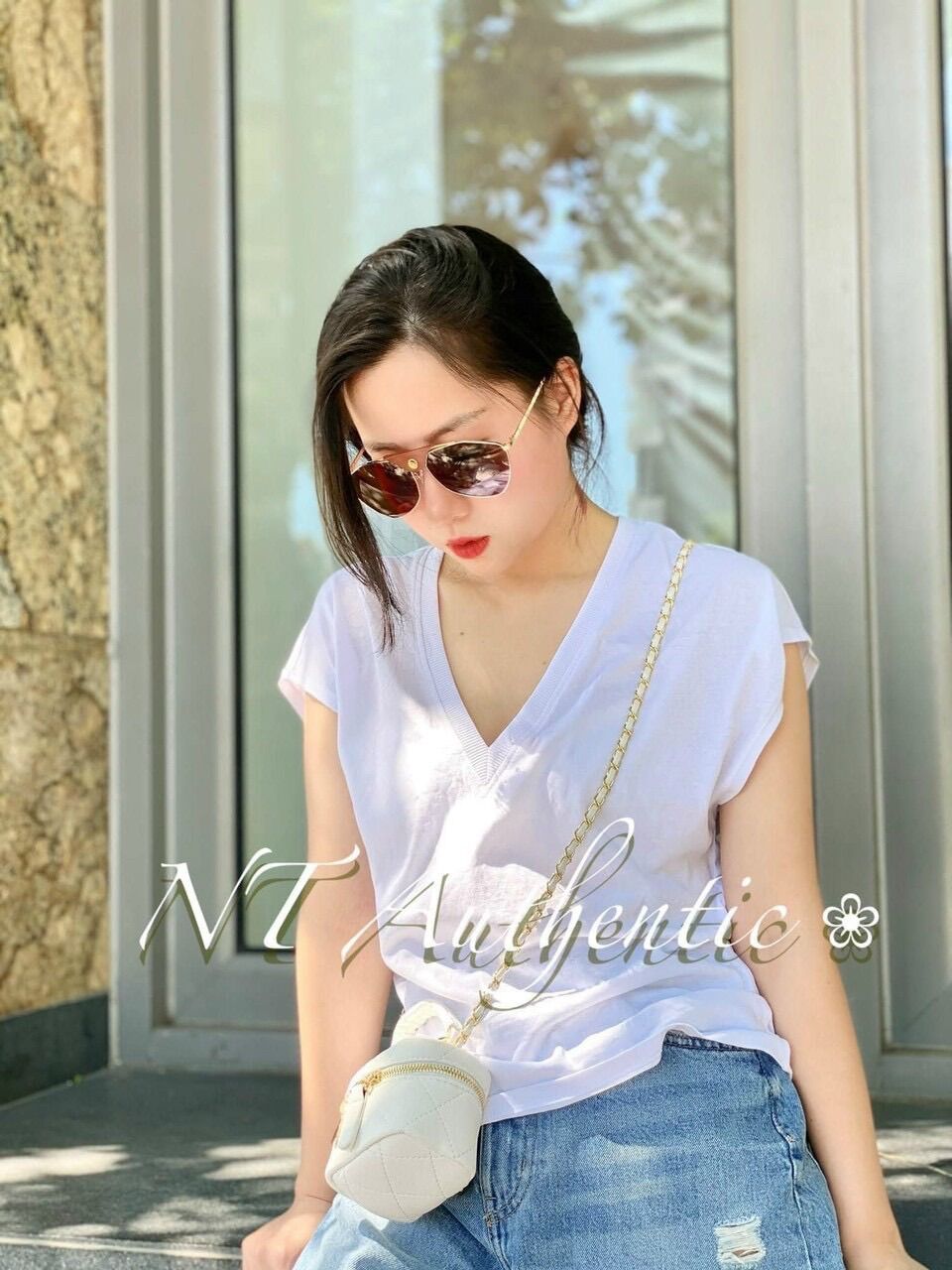 Áo Thun Cổ Tim Cuộn Zaza