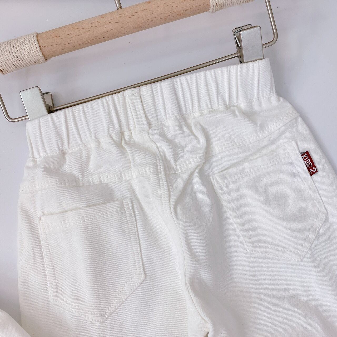 Quần kaki lưng thun phối cắt rách cho bé (8-22kg)