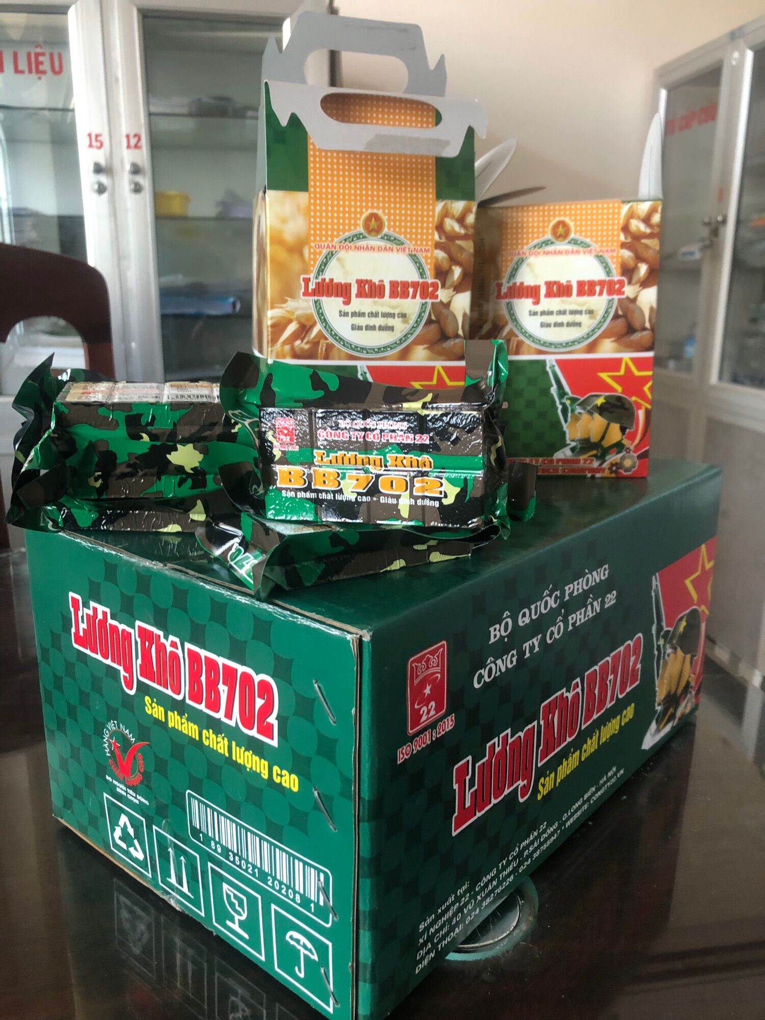 Lương Khô BB702
