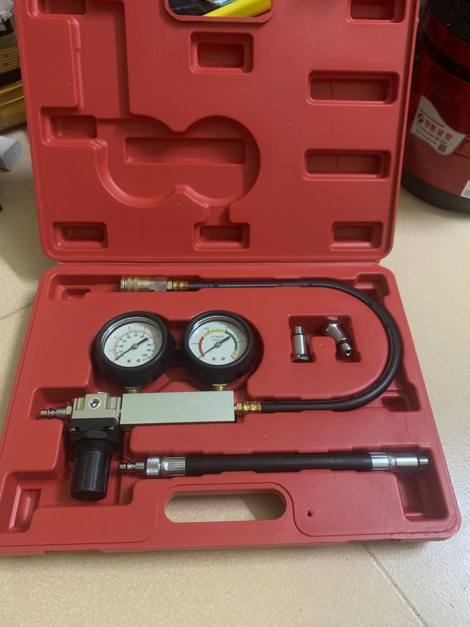 Leakdown test, Bộ đồng hồ đo độ hở áp suất buồng đốt chuyên sâu, đo độ kính buồng đốt động cơ