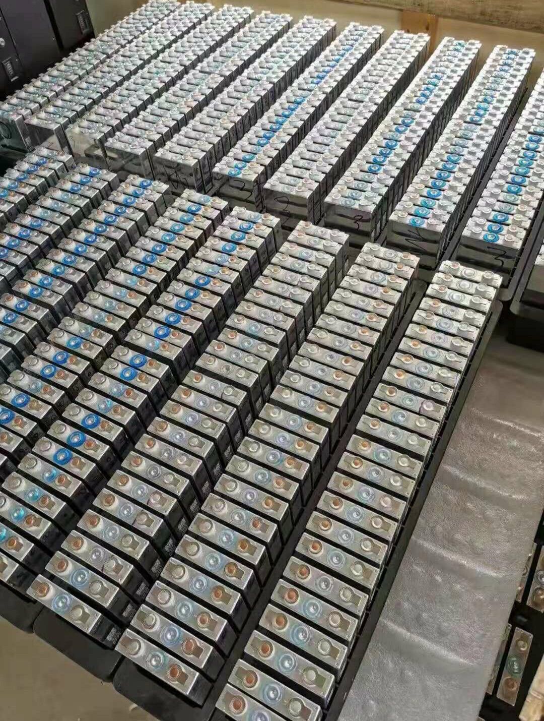 Pin Lithium 3,7v 15Ah - Hàng Chính Hãng