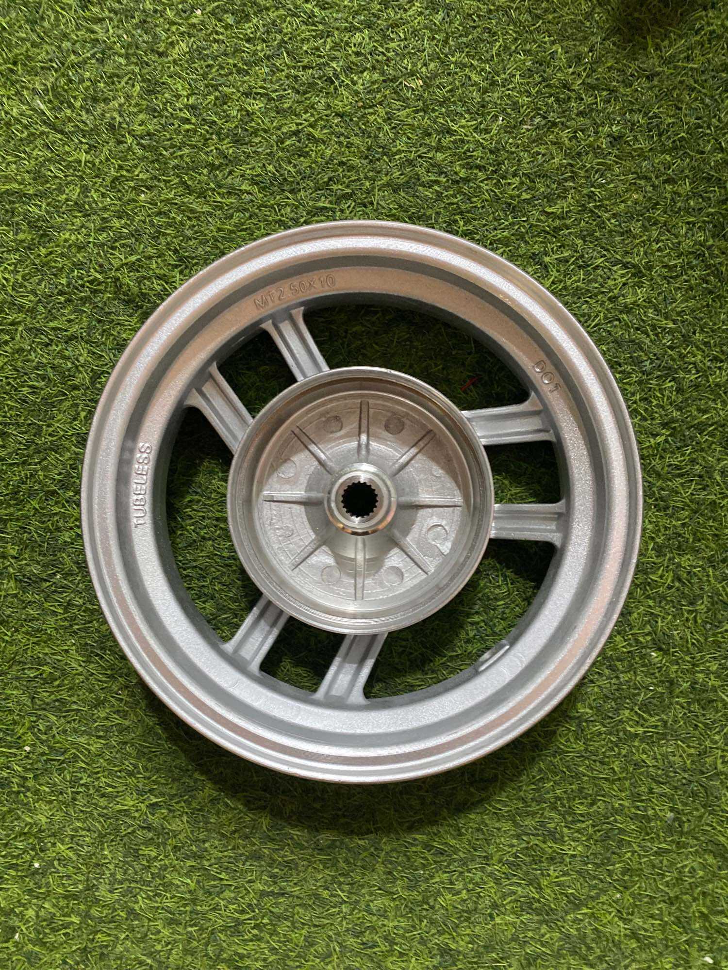 Vành bánh sau xe máy điện 50cc