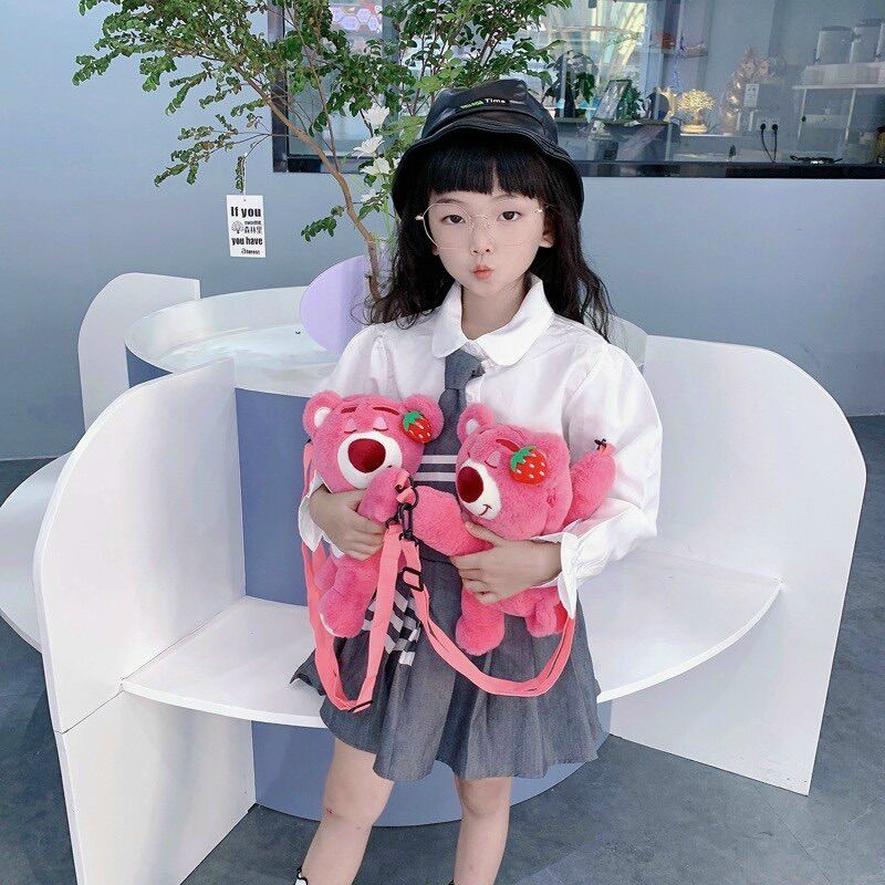 Túi đeo chéo gấu bông dâu tây cho bé