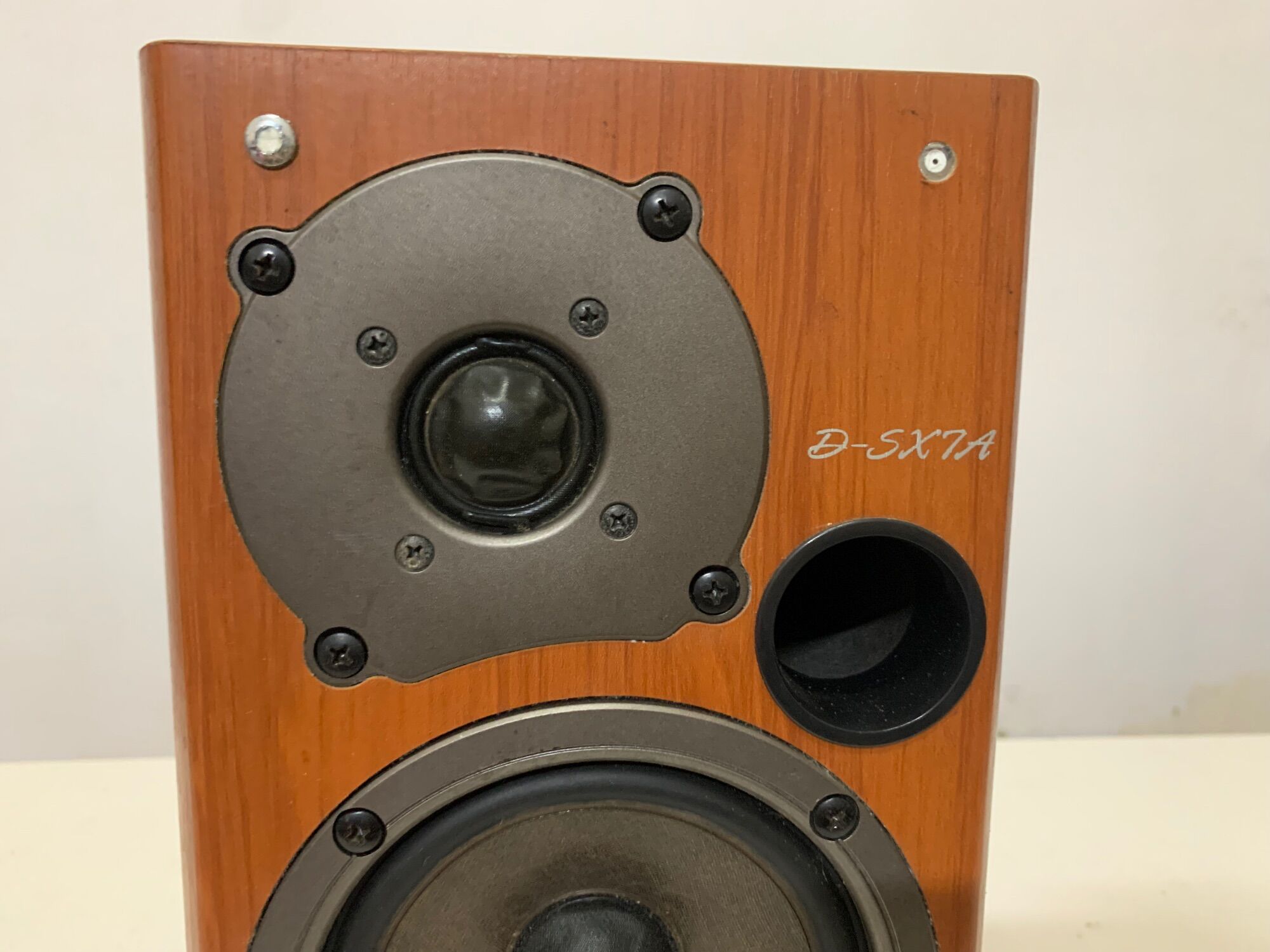 Loa onkyo sx7A