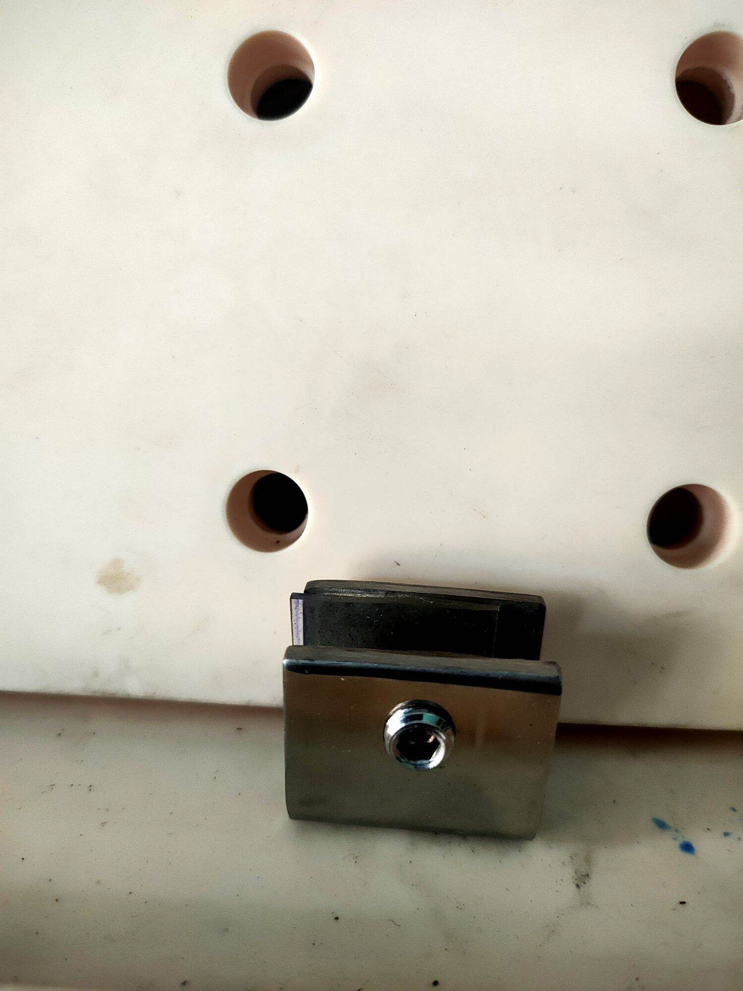 PAT U inox 304 kẹp kính không khoen kiếng