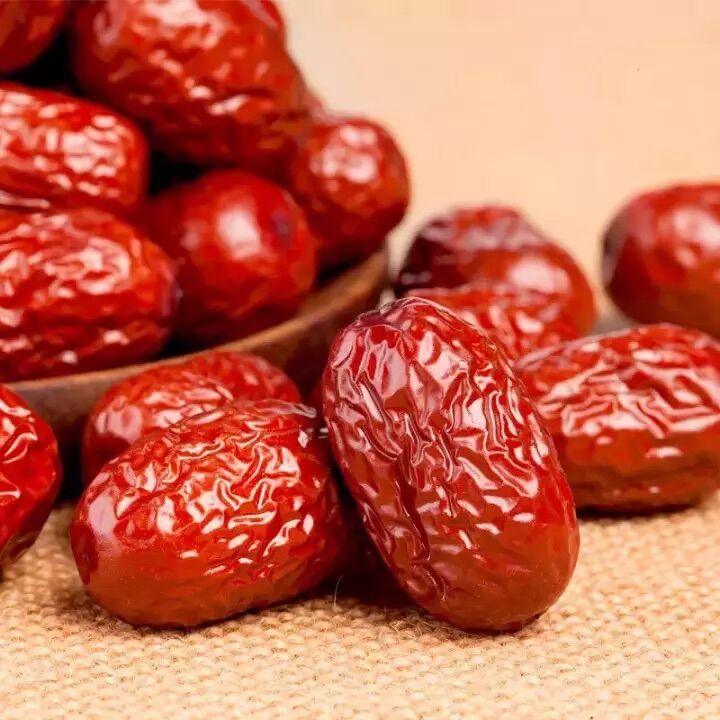 Táo đỏ Tân Cương loại ngon gói 100gr