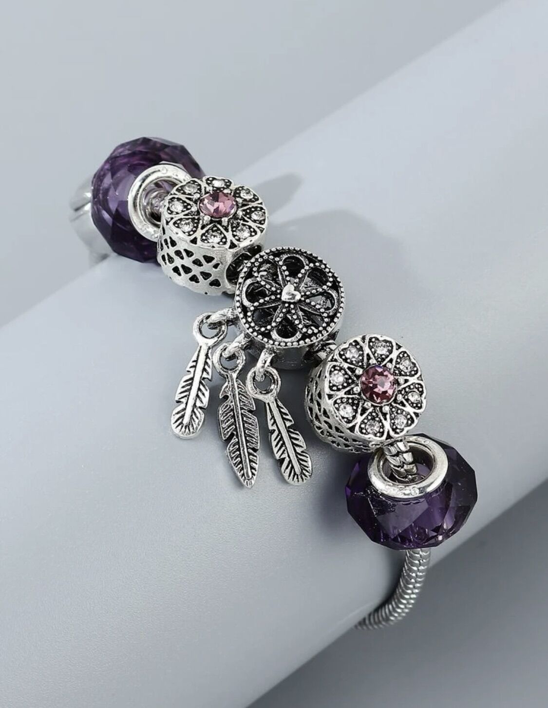 Vòng charm tím dream catcher mộng mơ