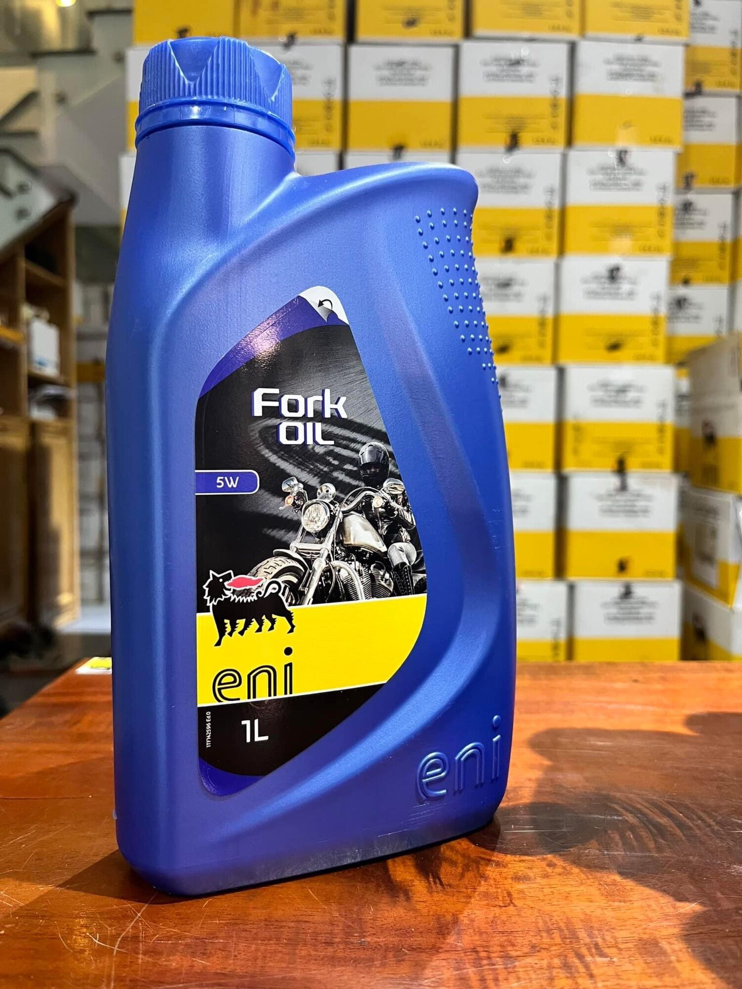 (HCM) Dầu phuộc Eni Fork oil 5W (nhập khẩu Ý) chuyên cho xe đua