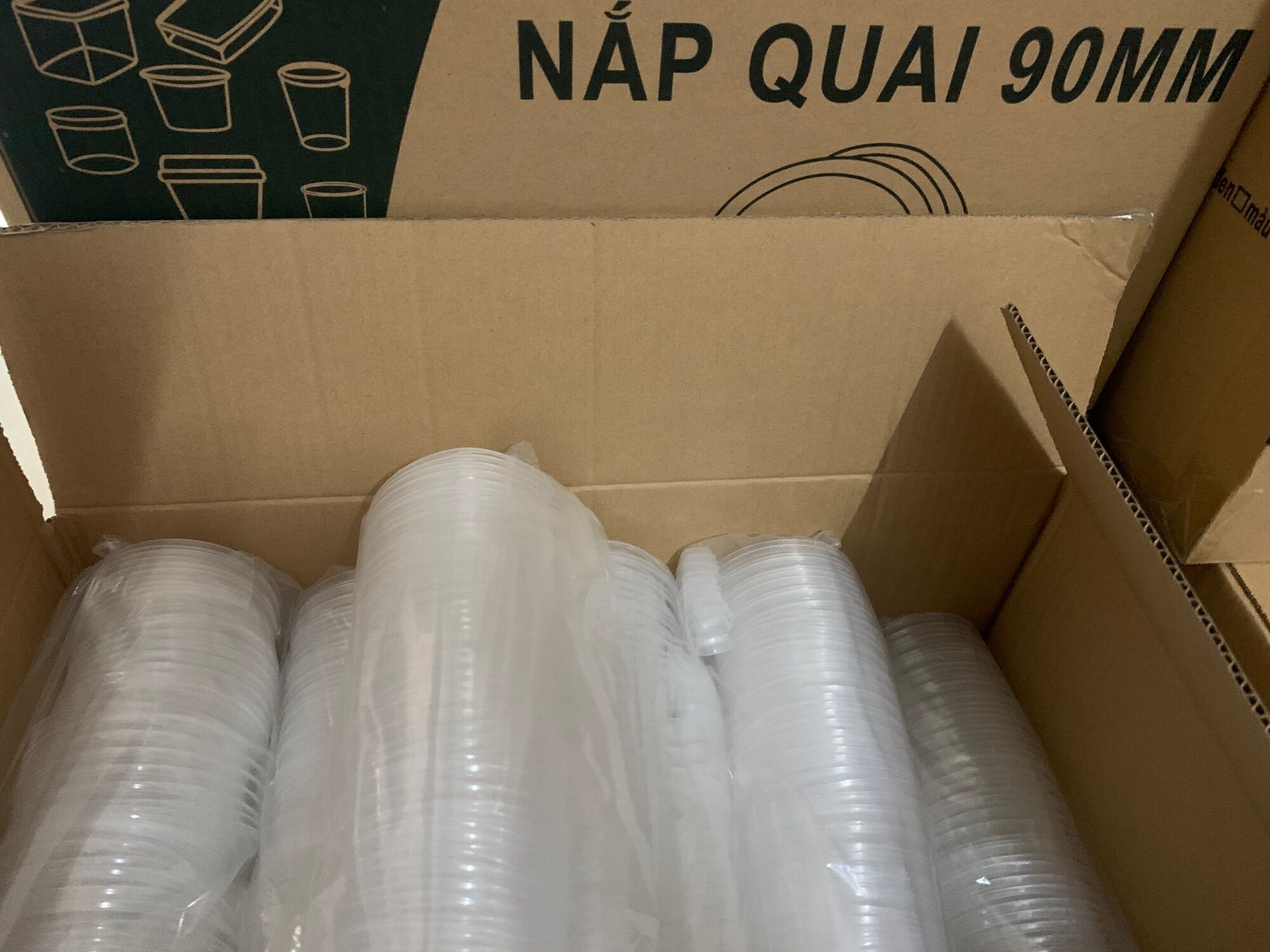 Thùng nắp vai pp 1000 cái / 520k