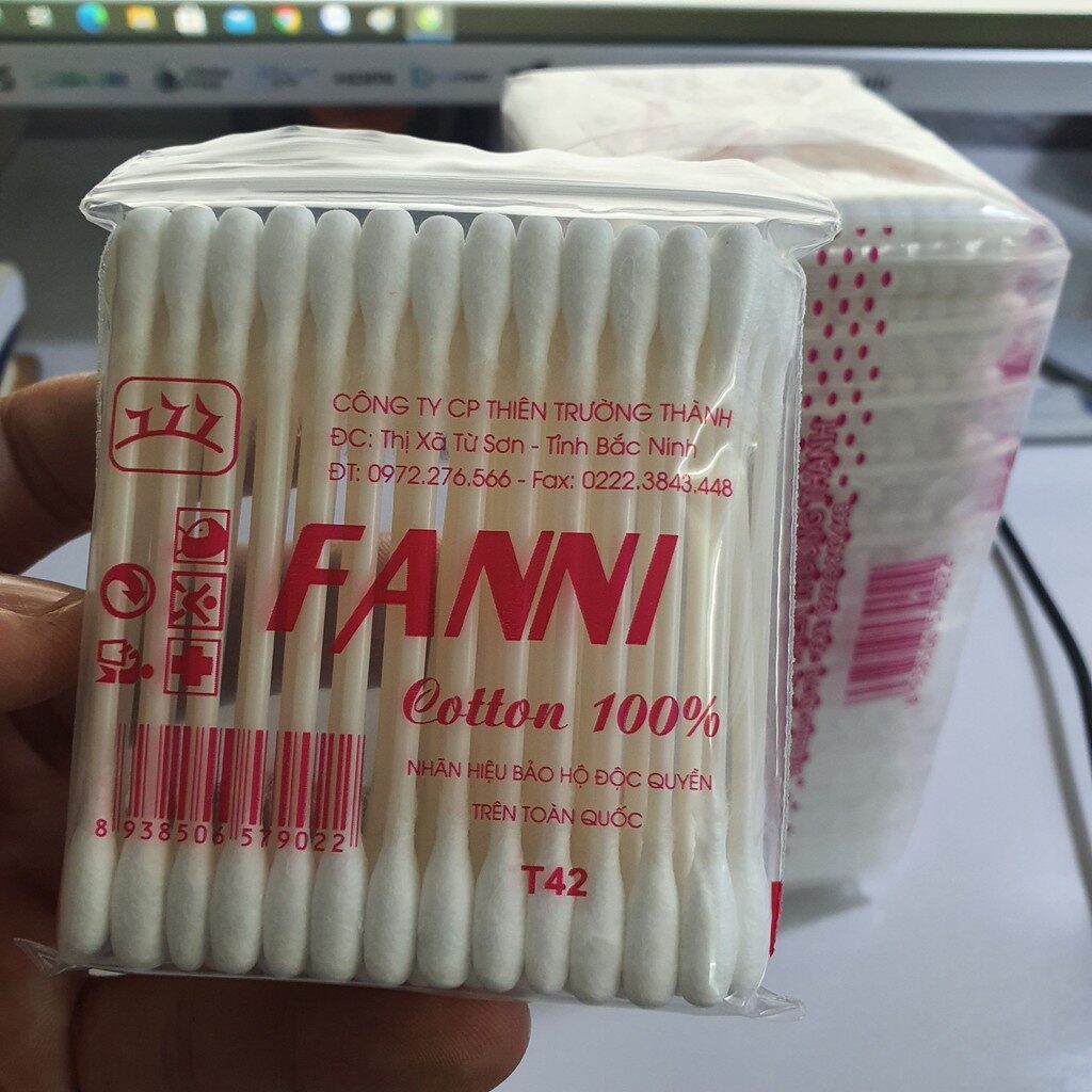 1 Gói Tăm bông ngoáy tai fanni