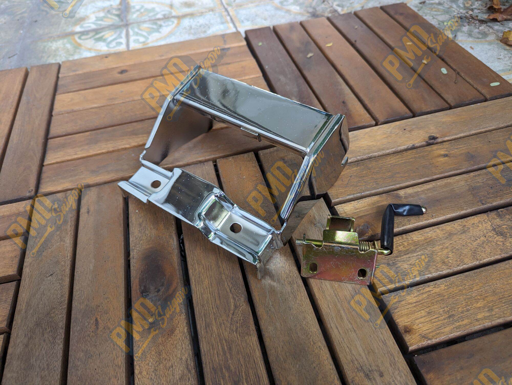 Pát khóa yên và đế yên chế yên liền cho dame, cub 78,79,81,82,84,86,92, DD