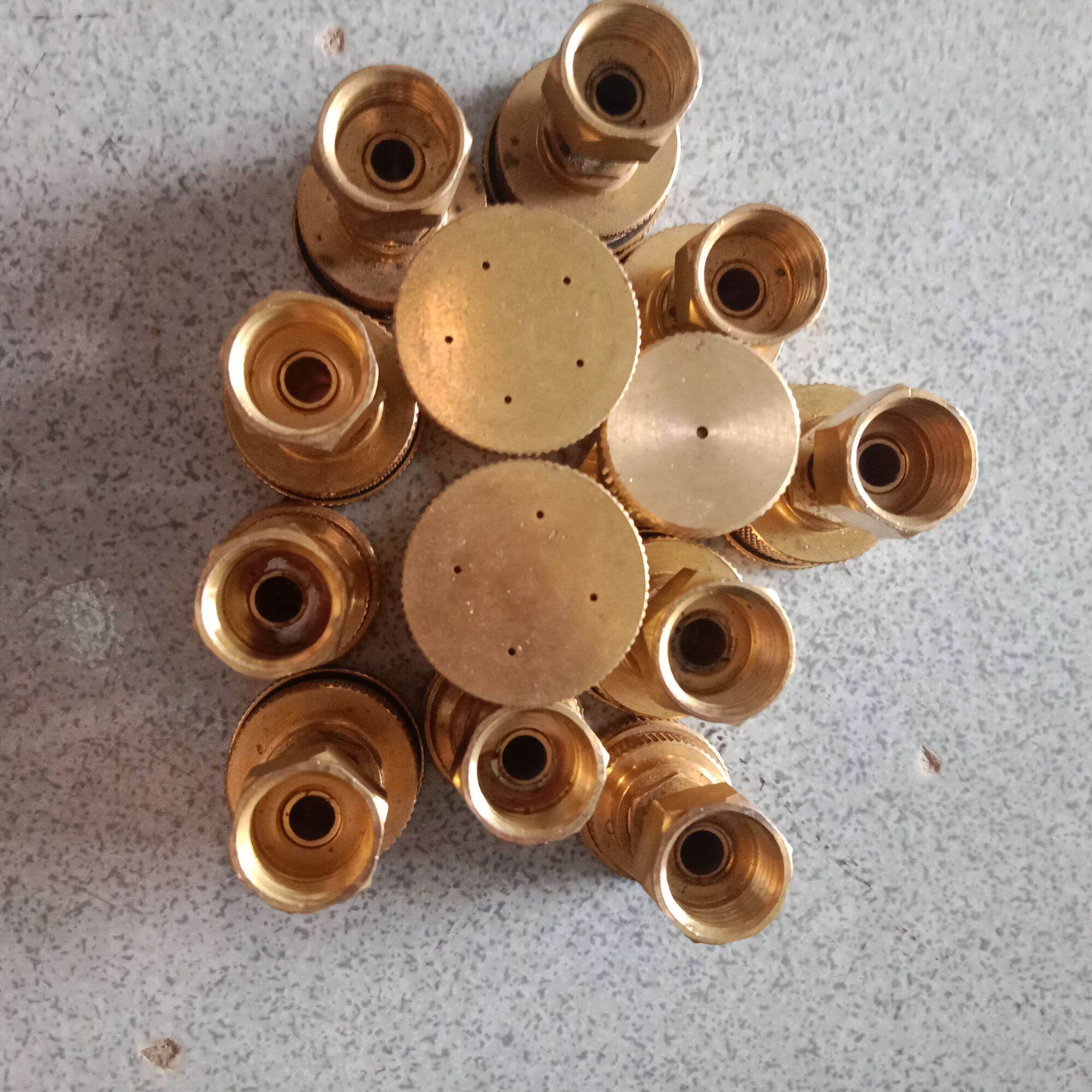 Béc phun béc tưới cây 1 lỗ ,4 lỗ ,5 lỗ thẳng