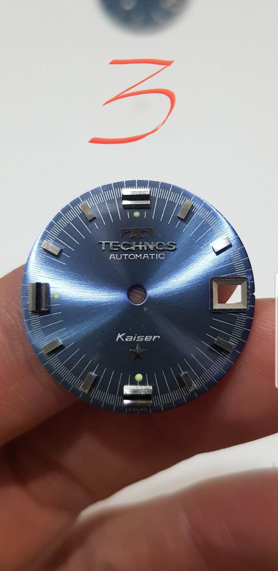 mặt số đồng hồ TECHNOS zin bóc máy đẹp như hình. xem kích cỡ phần mô tả