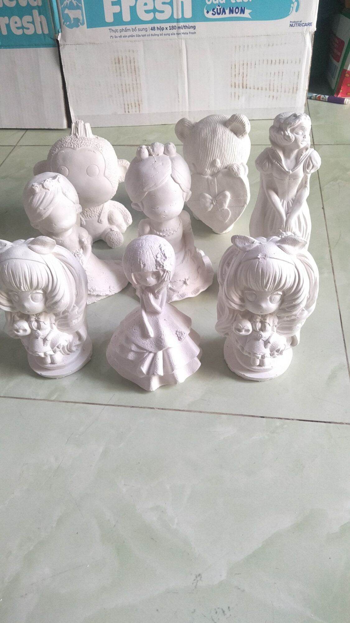 Tượng tô màu công chúa kích thước 14-18 cm