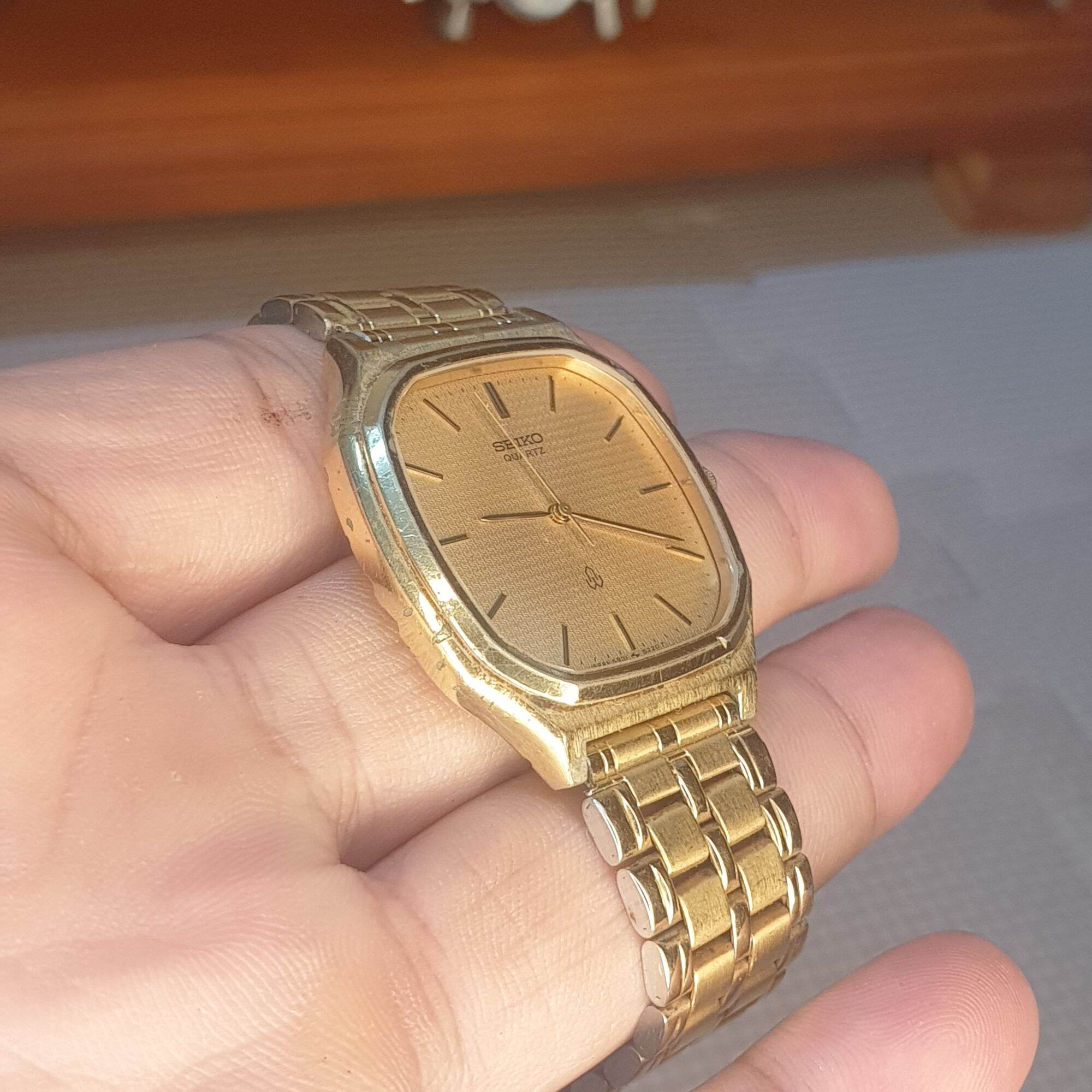 Đồng hồ nam hiệu Seiko của Nhật
