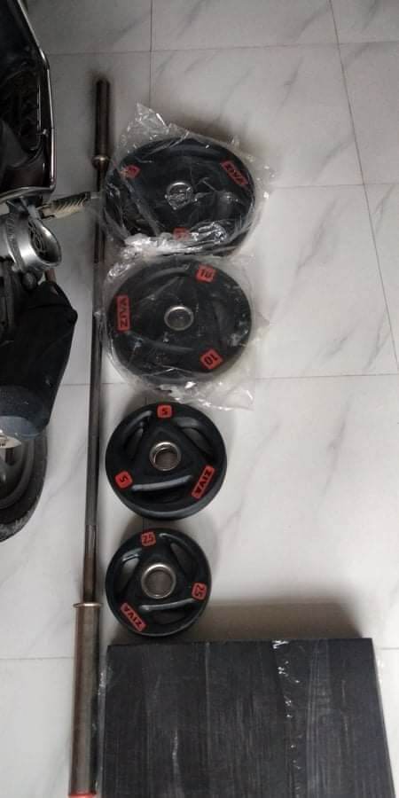 Tạ bánh cao su tập gym 5kg / 197k / 1 viên