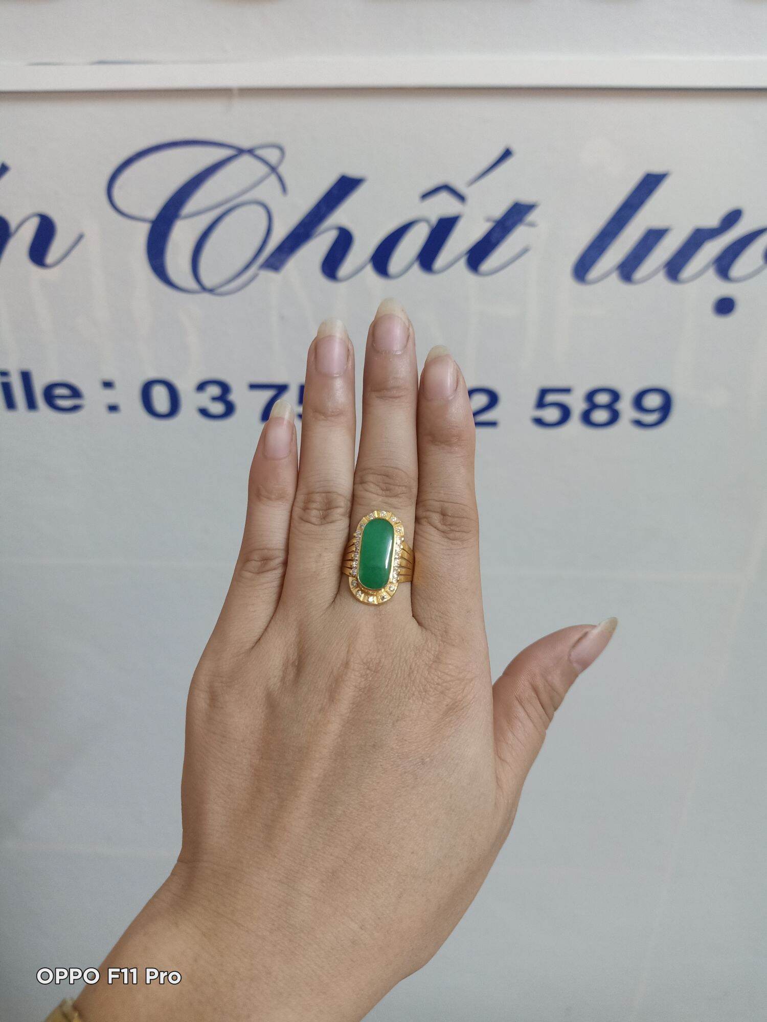 Nhẫn đá cẩm thạch nữ