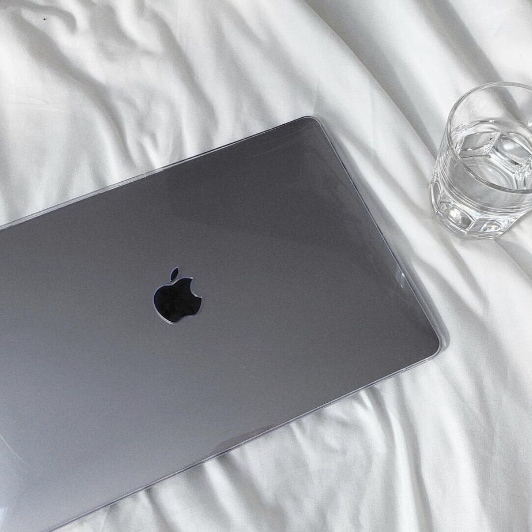 Ốp / cover Mac trong suốt Alder